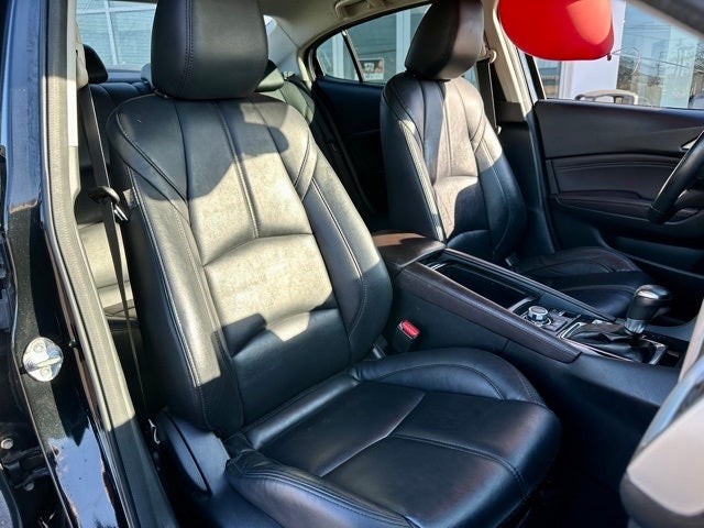 2018 Mazda Mazda3 Touring