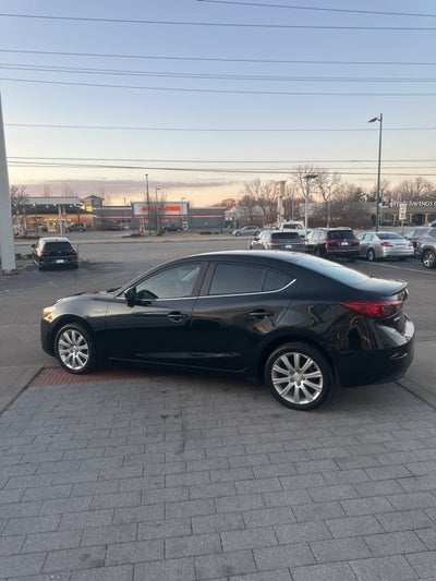 2018 Mazda Mazda3 Touring