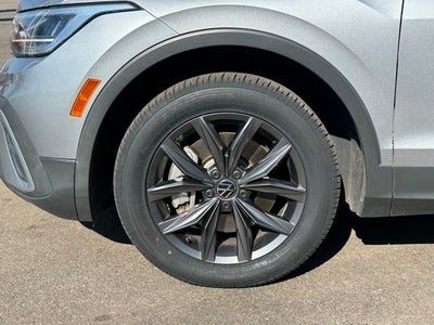 2023 Volkswagen Tiguan 2.0T SE