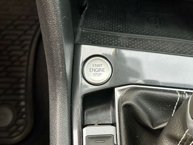 2024 Volkswagen Tiguan 2.0T SEL R-Line