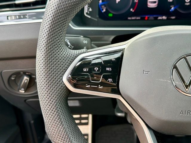2024 Volkswagen Tiguan 2.0T SEL R-Line
