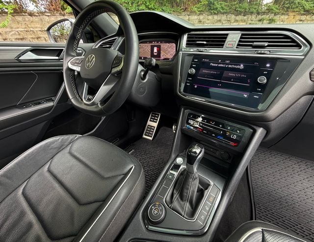 2023 Volkswagen Tiguan 2.0T SEL R-Line