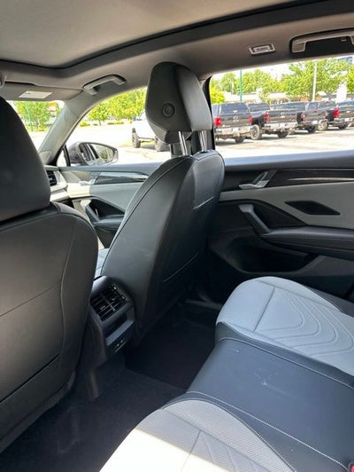 2025 Volkswagen Tiguan 2.0T SE R-Line Black