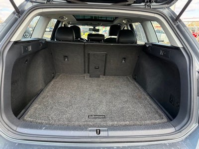 2018 Volkswagen Golf SportWagen SE