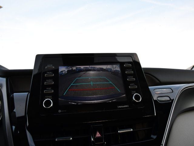 2022 Toyota Camry Hybrid LE