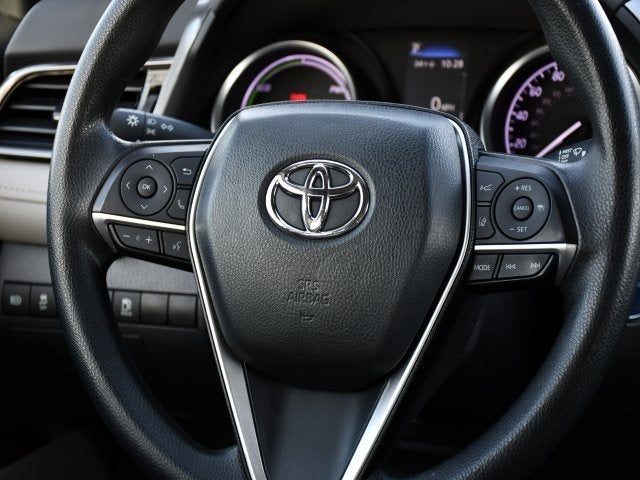 2022 Toyota Camry Hybrid LE