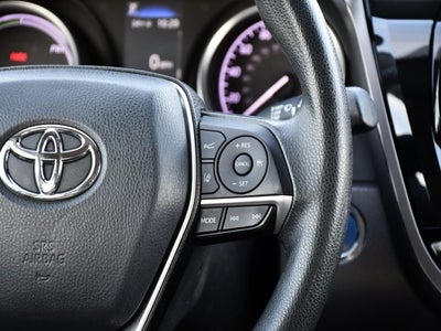 2022 Toyota Camry Hybrid LE