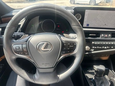2024 Lexus ES 300h