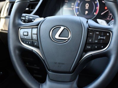 2025 Lexus ES 350
