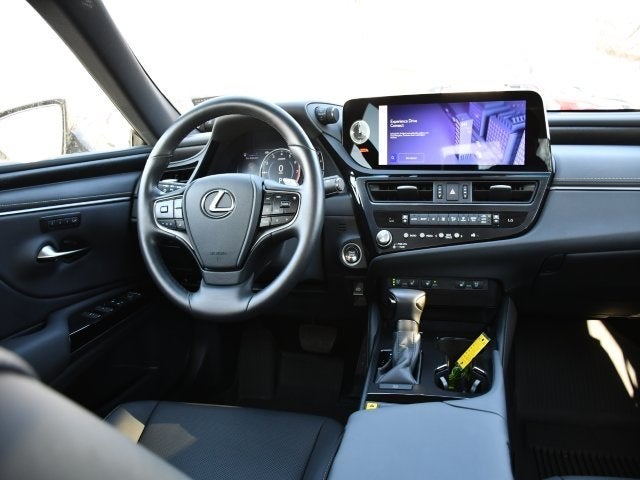 2025 Lexus ES 350