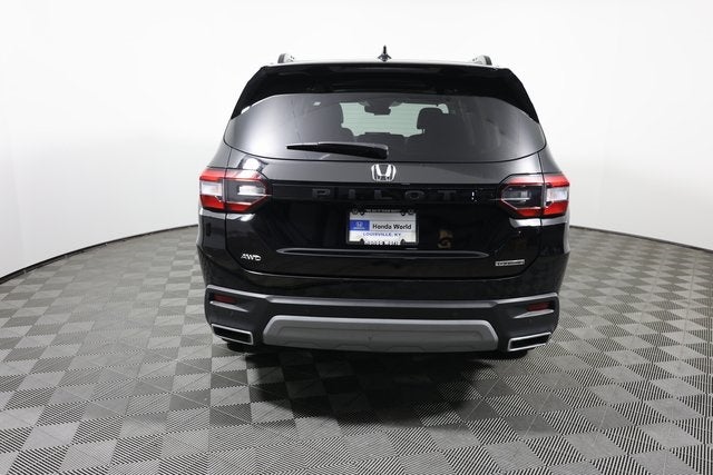 2023 Honda Pilot Touring