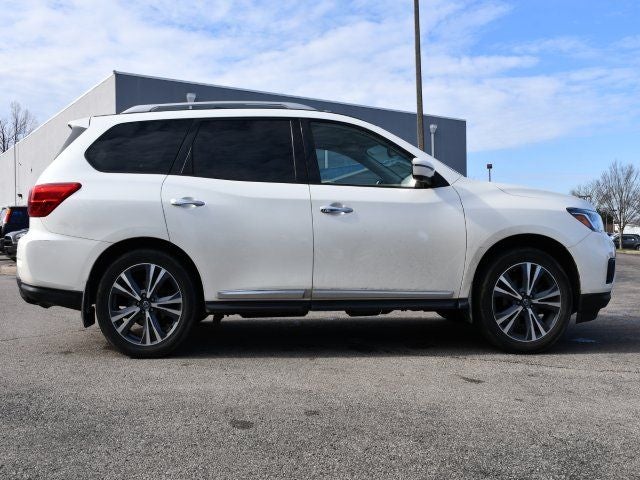 2020 Nissan Pathfinder Platinum