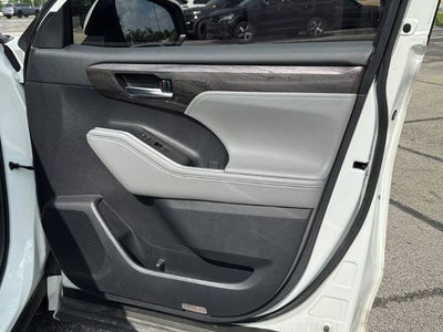 2020 Toyota Highlander Limited