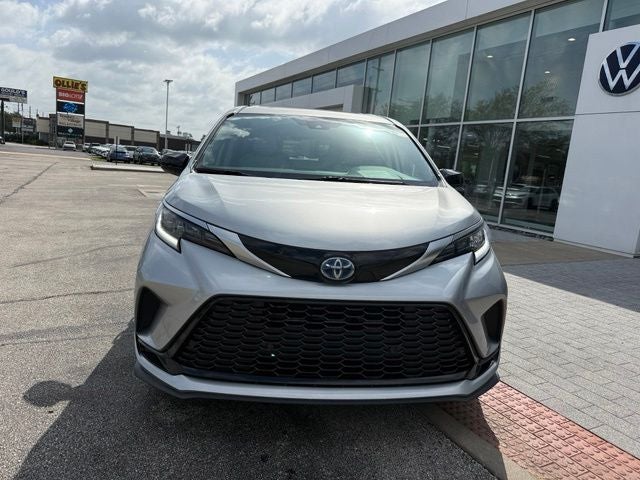 2024 Toyota Sienna XSE 7 Passenger