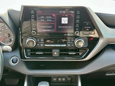 2021 Toyota Highlander LE