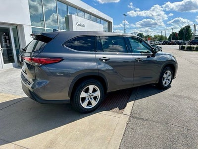 2021 Toyota Highlander LE