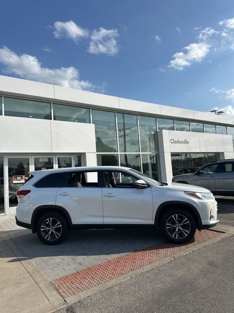 2019 Toyota Highlander LE