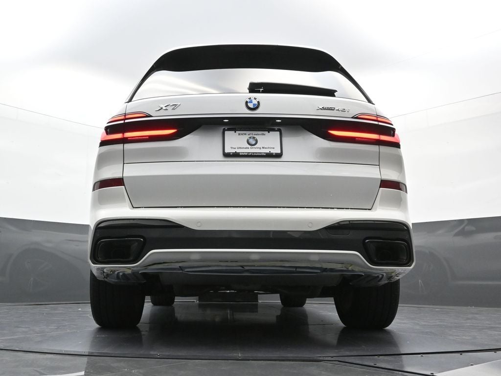 2026 BMW X7 xDrive40i