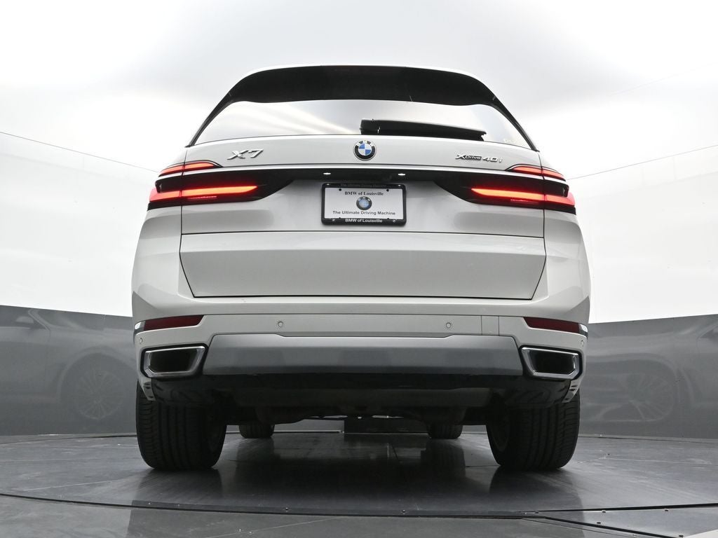 2025 BMW X7 xDrive40i