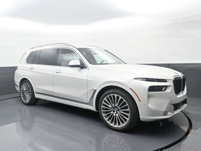 2025 BMW X7 xDrive40i