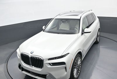 2025 BMW X7 xDrive40i