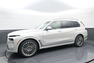 2025 BMW X7 xDrive40i