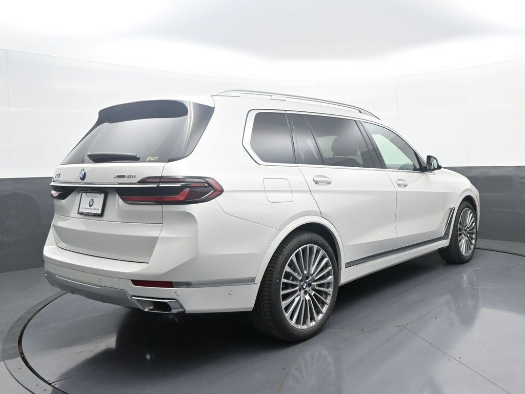2025 BMW X7 xDrive40i