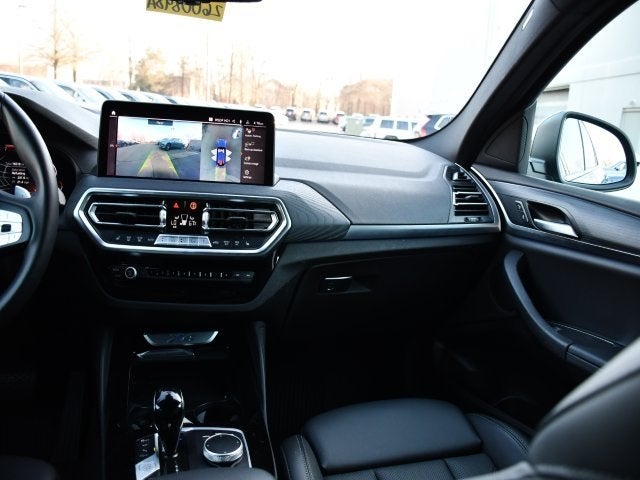 2024 BMW X4 xDrive30i