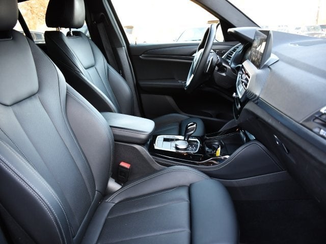 2024 BMW X4 xDrive30i