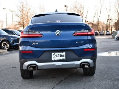 2024 BMW X4 xDrive30i