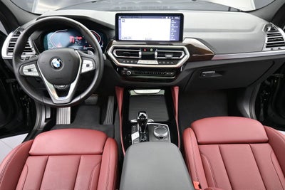 2025 BMW X4 xDrive30i