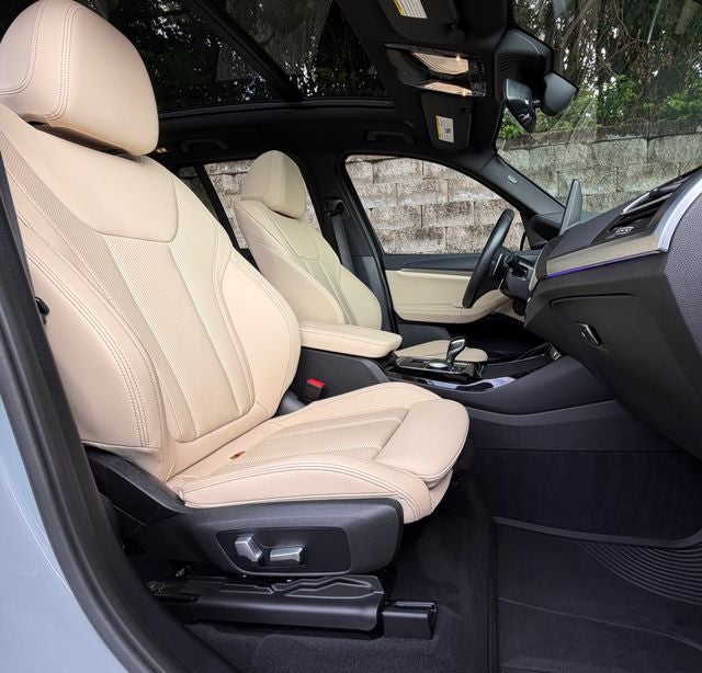 2023 BMW X3 M40i