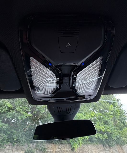 2022 BMW X6 M50i