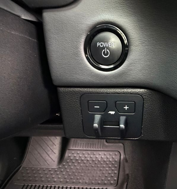 2025 Toyota Sequoia Platinum
