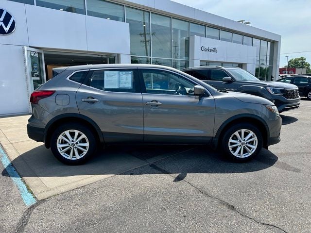 2018 Nissan Rogue Sport S