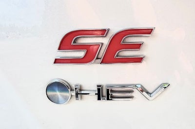 2025 Toyota Corolla Hybrid SE