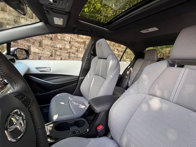 2025 Toyota Corolla Hybrid SE