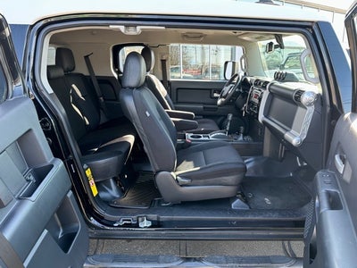 2014 Toyota FJ Cruiser Base