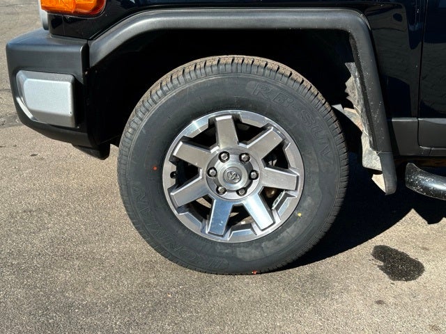 2014 Toyota FJ Cruiser Base