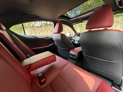 2021 Lexus IS 300