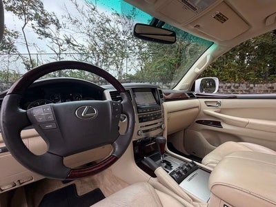 2015 Lexus LX 570
