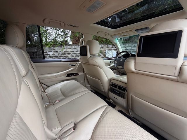 2015 Lexus LX 570