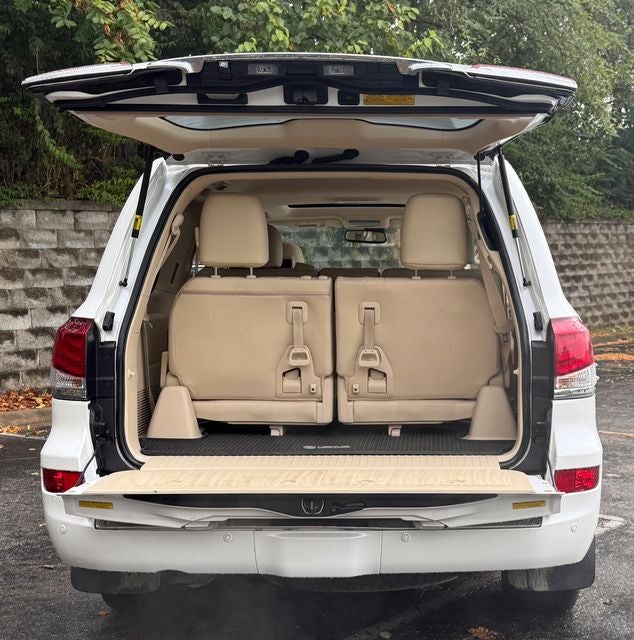 2015 Lexus LX 570