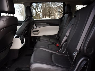 2024 Kia Carnival LX