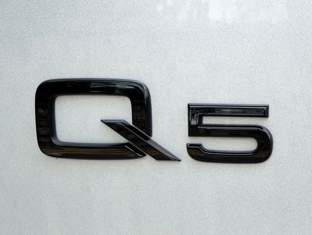 2025 Audi Q5 45 S line Prestige quattro