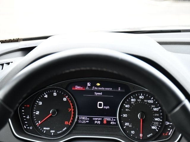 2023 Audi Q5 45 S line Premium quattro