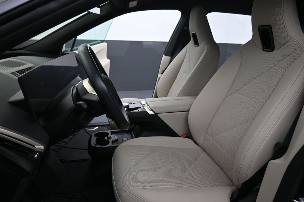 2024 BMW iX xDrive50