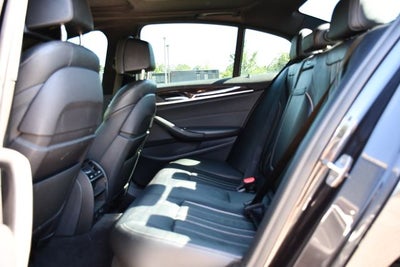 2018 BMW 5 Series 540i