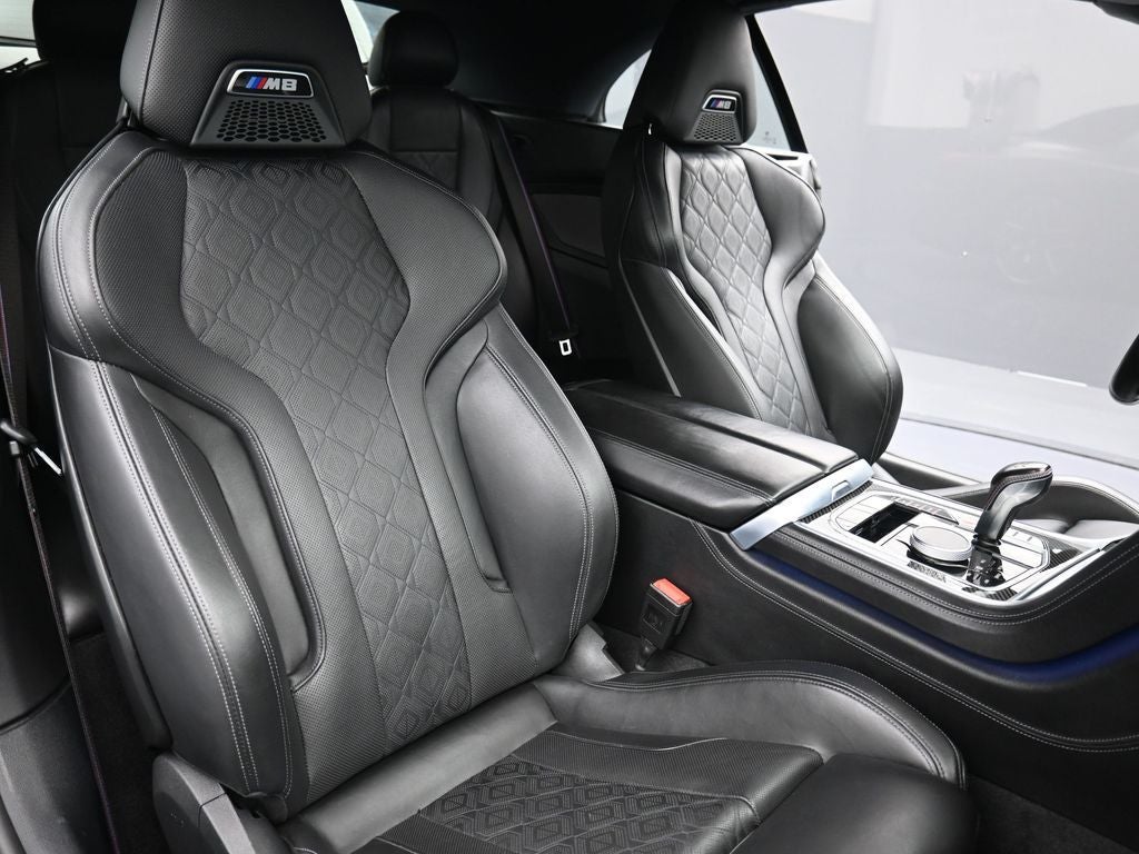 2022 BMW M8 Competition