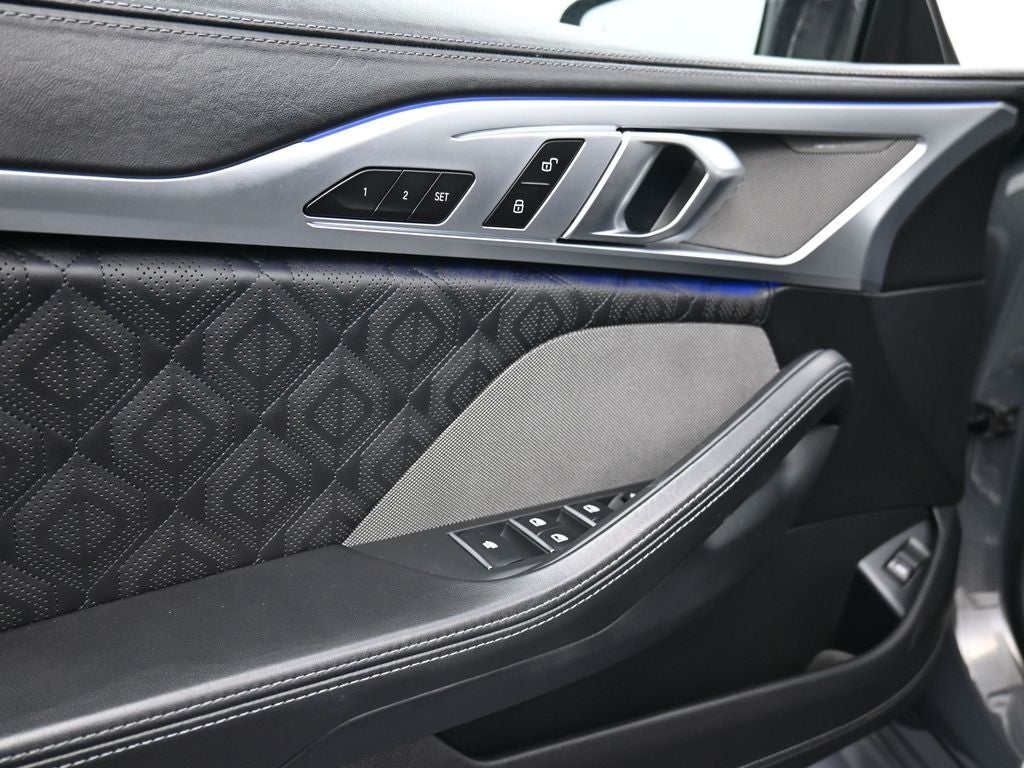 2022 BMW M8 Competition